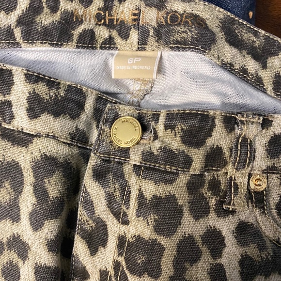 Pants - Picture 2 of 4